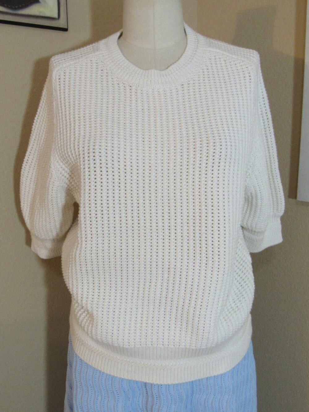 ANN TAYLOR Off White Open Weave Knit Short Sleeved Pullover Top Sweater Size M